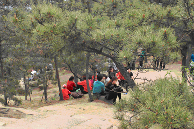 5月登山活动——山间小歇